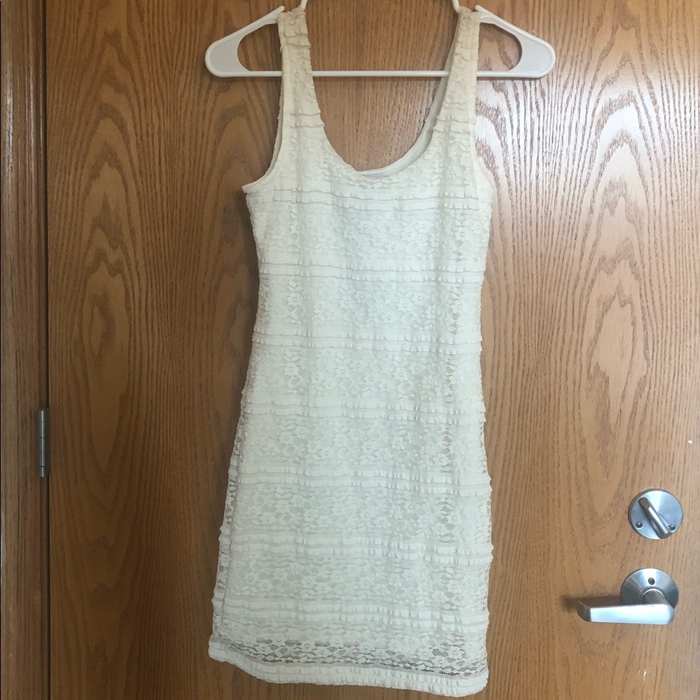 NWT Forever21 Lace Cream BodyCon Dress